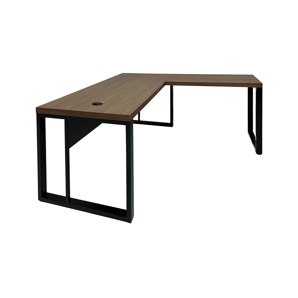Mesa de Escritório em "L" Pé Metálico - Sm Prime - 76Ax140Lx150P