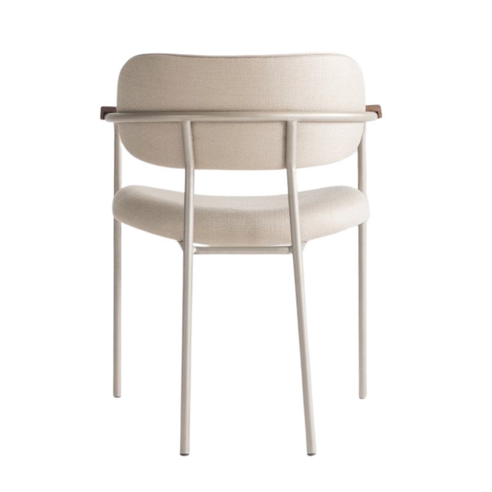 POLTRONA LEIA ESTOFADA EM LINHO - MULLER