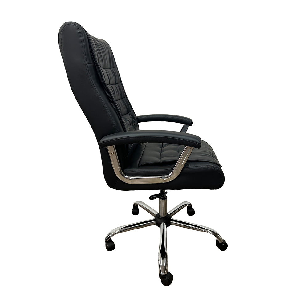 Cadeira de Escritório Presidente em PU e base cromada Oslo - OR Design