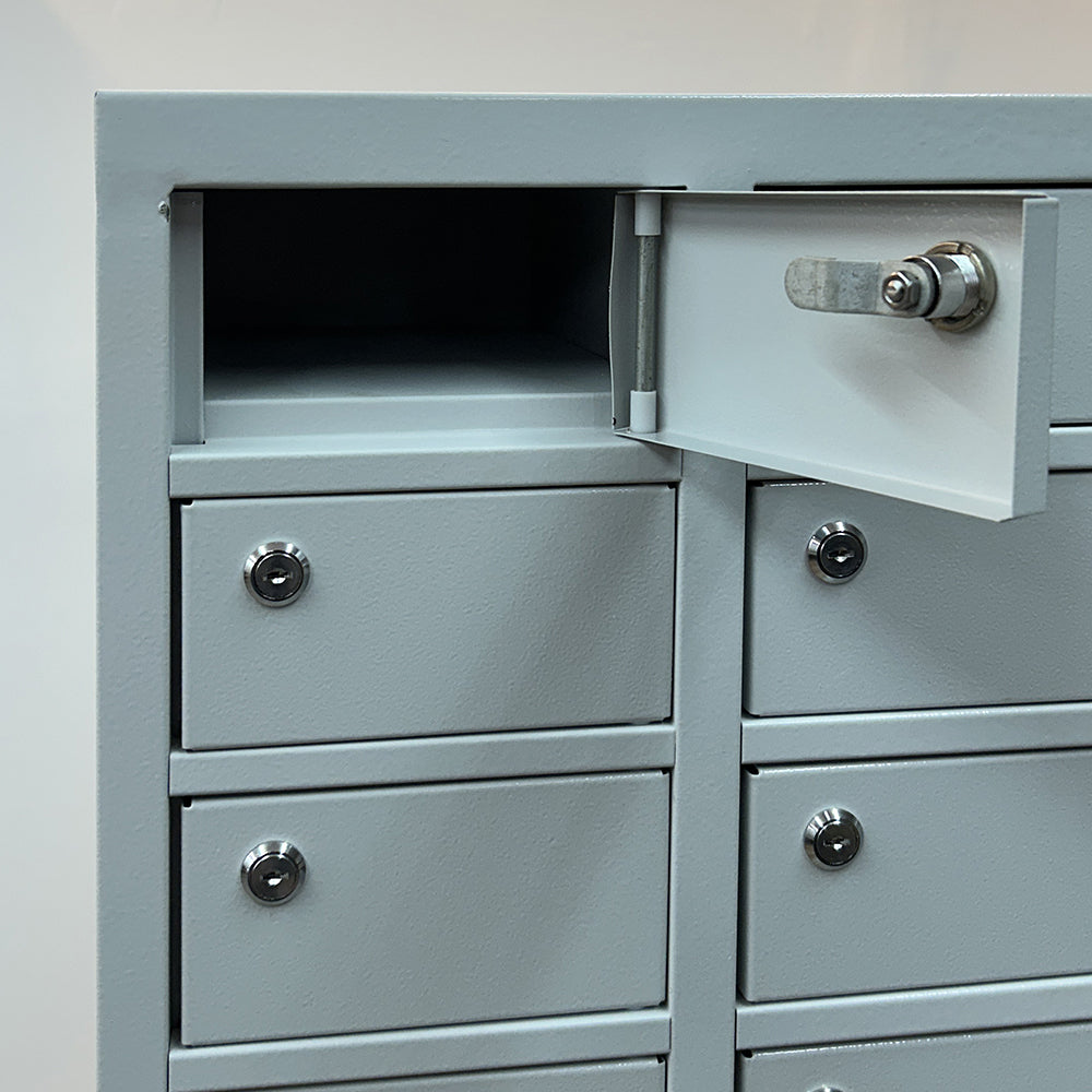 Porta Objetos de Aço com 28 portas com fechadura 151,5cm x 42,3cm x 27cm - W3