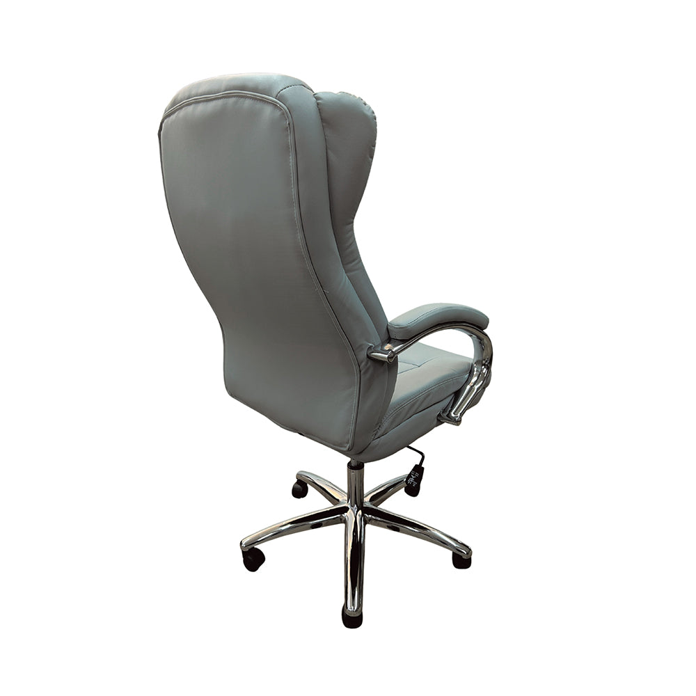 Cadeira de escritório presidente com estofado em PU e base cromada W80 - GRP Comercial
