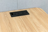 MESA PARA CABINE DE 4 LUGARES COM PÉ PRETO 74A x 69L x 135P