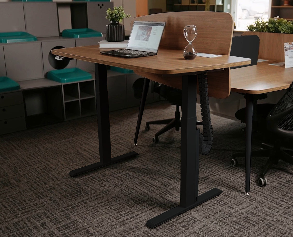 Mesa elétrica orgânica com caixa de tomadas esquerda 72 a 119A X 120L X 70P